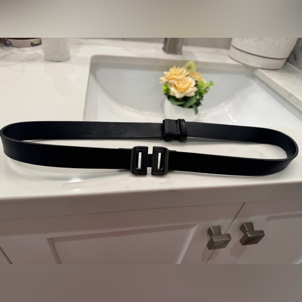 Black Belt with Double D D Buckle women’s size 4 perfect for Dresses NWOT